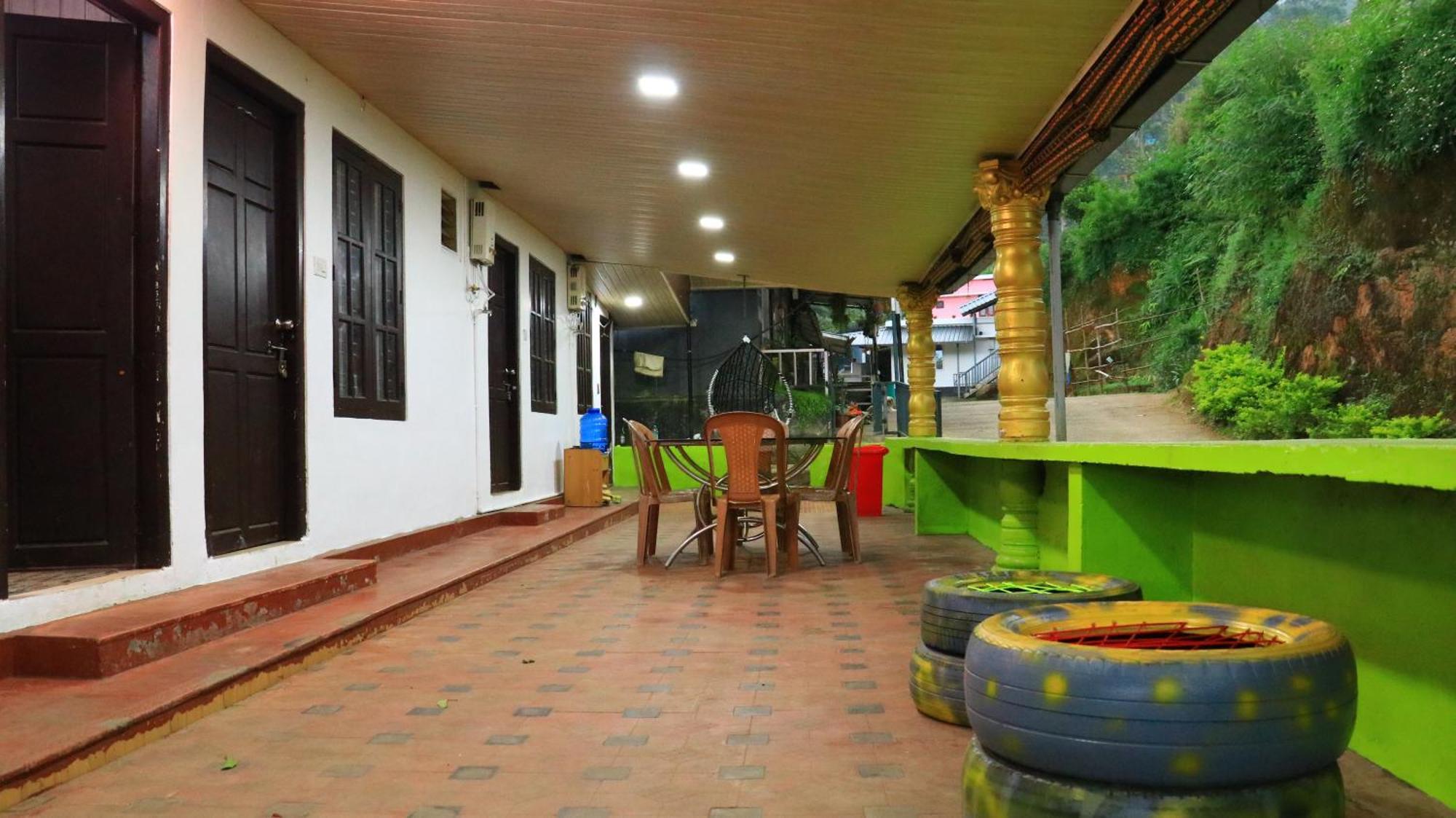 Navaneeth Homestay Devikolam Exterior foto